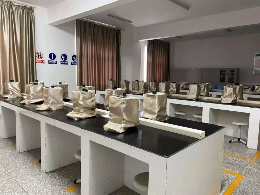 2022年河南化工技师学院工业分析与检验专业春季招生(21) 2022年河南化工技师学院工业分析与检验专业春季招生(21)