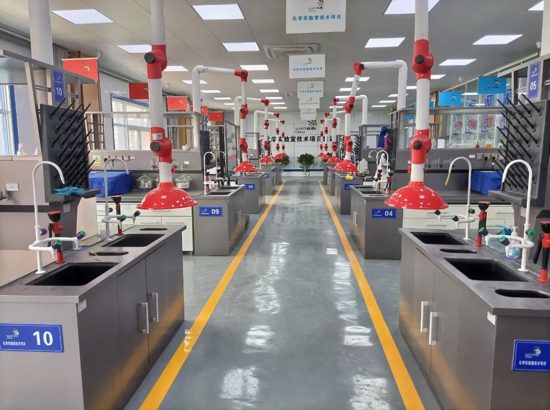 2022年河南化工技师学院工业分析与检验专业春季招生(18) 2022年河南化工技师学院工业分析与检验专业春季招生(18)